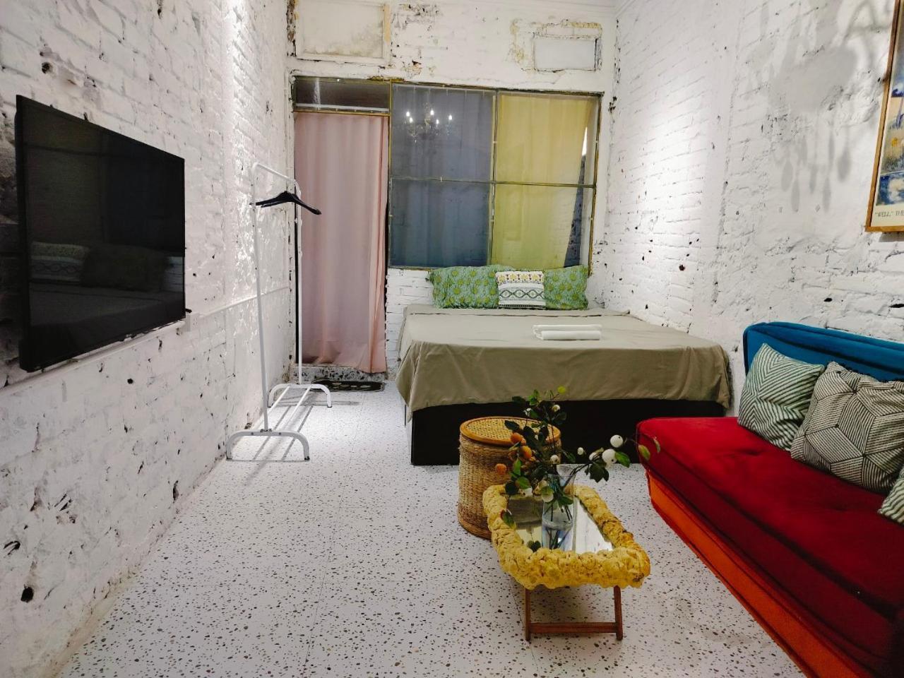 Cozy Fun Homestay 16 Hanoi Exterior foto